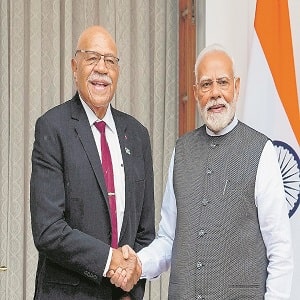 Sitiveni Ligamamada Rabuka met Narendra Modi