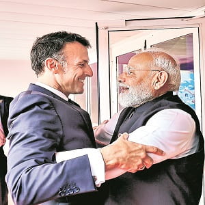 Modi meets Emmanuel Macron