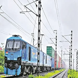 Double-stack container train