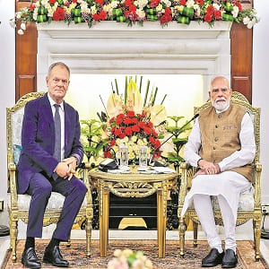 Narendra Modi andDonald Tusk
